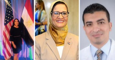"إيد بتعالج وإيد بتساعد".. أطباء مصريون في الولايات المتحدة يتطوعون بتوصيل أدوية للعالقين.. وأبناء الجالية يرفعون شعار مبادرة وزارة الهجرة "كلنا سند لبعض".. والأطباء: كلنا فى غربة ولازم نساعد.. صور