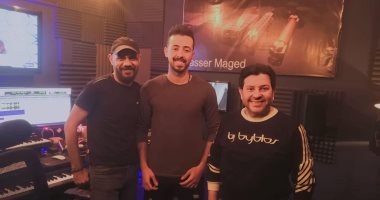 كواليس تسجيل هانى شاكر  الأغنية الوطنية "علمونا فى الجيش"