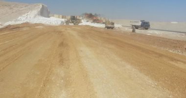 رئيس جهاز المنيا الجديدة: تنفيذ إزدواج الطريق الصحراوى الشرقى 