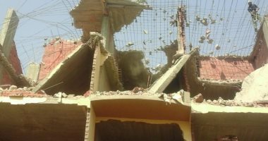 صور.. حملات إزالة للمبانى بأحياء العاصمة وتحويل المخالف للنيابة العسكرية