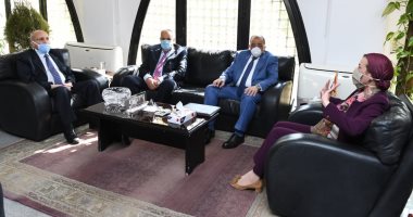 وزراء البيئة والإنتاج الحربي والتنمية المحلية يتابعون منظومة المخلفات الجديدة 