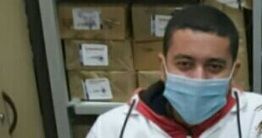 الجيش الأبيض.. "وليد صلاح" صيدلى بـ"المحلة التعليمى" على خط مواجهة كورونا