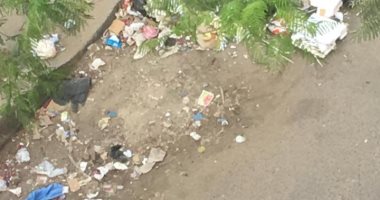 شكوى من تراكم القمامة فى شوارع منشية البكرى بمصر الجديدة