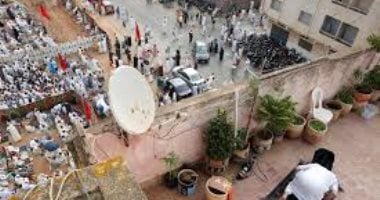 التفاصيل الكاملة لتنظيم صلاة التراويح أعلى عقار بالقطامية.. الأهالى أبلغوا الأمن بخوفهم من انتشار كورونا.. ويعترفون :" تجمعنا للصلاة جماعة".. إخلاء سبيلهم بكفالة 500 جنيه.. ومحاكمتهم 2 يونيو