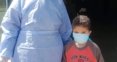 خروج 3 حالات جديدة من الحجر الصحى بكفر الزيات بعد تماثلهم للشفاء.. صور
