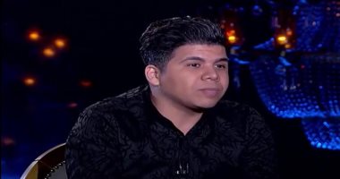 فيديو وصور .. عمر كمال يغنى وجوهرة ترقص: "انا عاوزك بس فى كلمتين"