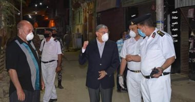 محافظ المنيا يتابع تنفيذ إجراءات الحجر الصحي بشارع سيدي حبيب