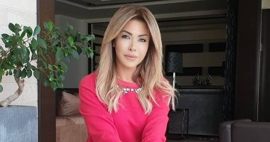 نوال الزغبى مهاجمة السياسيين فى لبنان: كل همّن يتخانقوا على قالب الجبنة