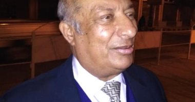 اقرأ معانا قصيدة "ثلاث حالات" للشاعر فوزى خضر  على قناة الثقافة .. الأربعاء 