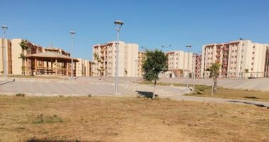 أهالى منطقة ٢٤٧ عمارة حدائق أكتوبر يشكون من جفاف المسطحات الخضراء