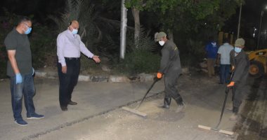 السكرتير المساعد للأقصر يتابع حملات رش وتطهير وتجميل الشوارع.. صور