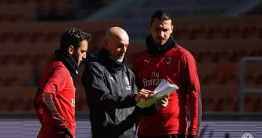 بيولى يطالب بحسم مستقبله مع ميلان الإيطالى