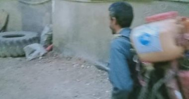 صور.. تطهير قرية سنباط بزفتى قبل وصول جثمان موظفة ماسبيرو المتوفاة بكورونا