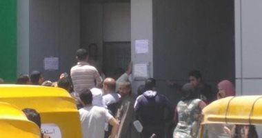 خوفا من كورونا.. شكوى من زحام شديد بمكتب بريد الإبراهيمية محافظة الشرقية