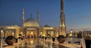 قنوات المتحدة تنقل صلاتى الفجر والتهجد من مسجد الفتاح العليم