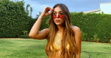 نجمة مسلسل Elite تشارك متابعيها بصورة من حديقة منزلها بسبب عزل كورونا 