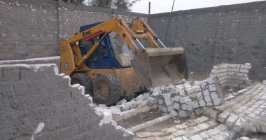 صور.. حملات للتطهير والتعقيم وفض الأسواق وإزالة التعديات بمدن كفر الشيخ