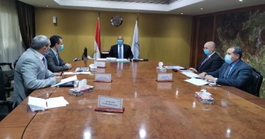 وزير النقل: كارت ذكى موحد لاستقلال المترو والقطار المكهرب والنقل العام 