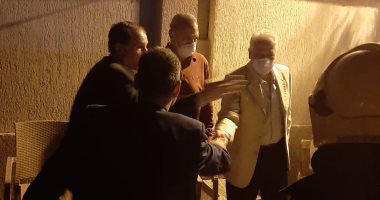 محافظ القليوبية ومدير الأمن يتفقدان موقع حريق مصنع الأسفنج بالعبور