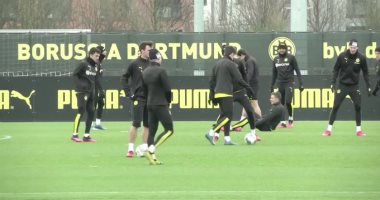 شاهد.. بوروسيا دورتموند يواصل تدريباته استعداداً لمواجهة شالكة