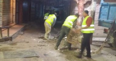 صور.. حملات نظافة وتطهير ومنع إقامة الأسواق لمواجهة كورونا بالشرقية