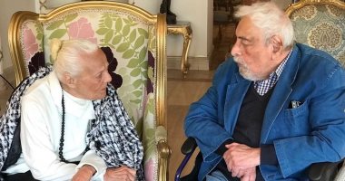 صورة قبل وفاتهما بأشهر قليلة.. "علوية زكى وجميل راتب.. صداقة عاشت سنين"