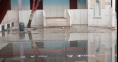المياه تغرق فناء مدرسة الراهبات ببنى سويف