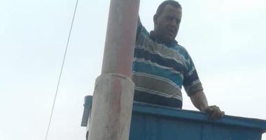 تركيب كشافات ليد وصيانة أعمدة الإنارة بقرى ومراكز سوهاج