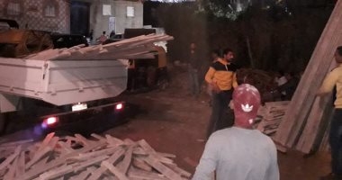 أحياء الإسكندرية تضبط حالتى بناء مخالف وتتحفظ على مواد البناء (صور)