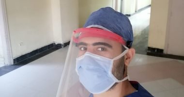 الجيش الأبيض.."أحمد" فنى أشعة بمستشفى الأحرار بالزقازيق فى مواجهة كورونا
