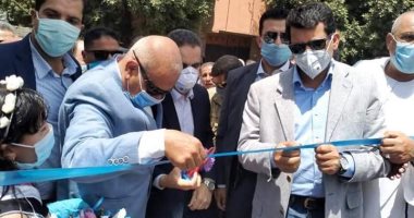 وزير الرياضة يفتتح ملعب مركز شباب ميت عساس بتكلفة 520 ألف جنيه
