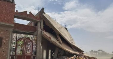 صور.. حملة مكبرة لإزالة التعديات والمخالفات بمدينة الخانكة فى القليوبية
