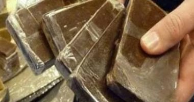  حبس عاملين 4 أيام لاتهامهما بالإتجار فى الأفيون والحشيش بسوهاج  