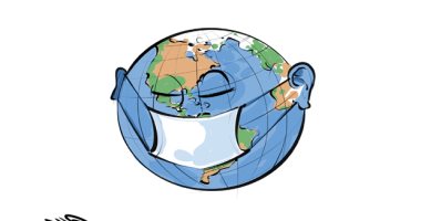 كاريكاتير صحيفة سعودية.. العالم يرتدى الكمامة للتعايش مع كورونا 