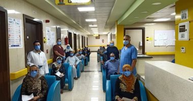 مستشفى إسنا للحجر الصحى يعلن خروج 21 حالة بينهم طفلتان بعد شفائهما من كورونا