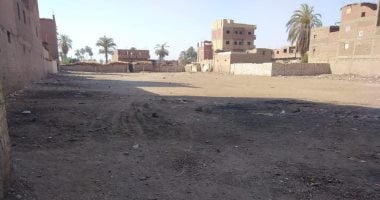 منع إقامة سوق بنى حميل بمركز البلينا جنوب سوهاج فى إطار مكافحة فيروس كورونا 