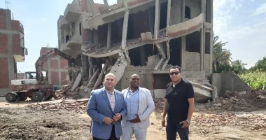 إزالة فيلا تطل على النيل على مساحة 400 متر بأبو النمرس بالجيزة.. صور