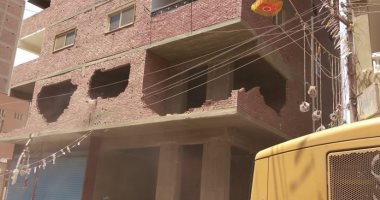 "المنيا" تزيل 29 حالة تعد أملاك الدولة والأراضى الزراعية بالمراكز (صور)