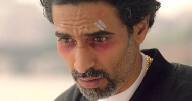 محمد علاء مع روجينا فى "البرنس" ساخرا من شكله: فدوى بتحب vampire