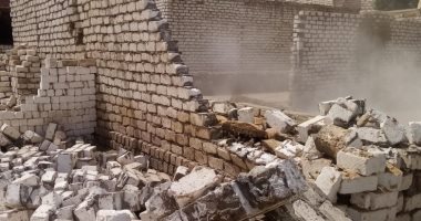 صور .. إزالة 32 حالة تعد على الأراضى الزراعية وإيقاف 2 مخالفة بناء ببنى سويف