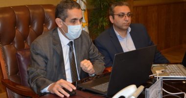 محافظ الغربية يستعرض مع وزيرة البيئة الموقف الحالى لمصانع التدوير