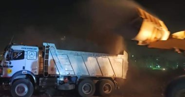 رفع 1380 متر مخلفات صلبة من شارع ترعة الزمر شمال الجيزة