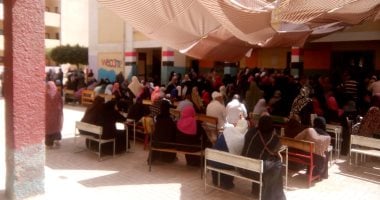 قارئ يشكو التزاحم أثناء صرف المعاشات بالطالبية