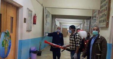 جامعة طنطا تواصل التطهير اليومى لمواجهة انتشار كورونا.. صور