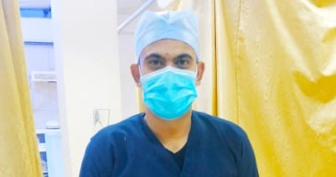الجيش الأبيض.. "أحمد" ممرض بجامعة قناة السويس فى مواجهة فيروس كورونا