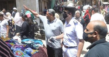 حملة مكبرة لإزالة الاشغالات بشوارع مدينة المحلة الكبرى .. صور 