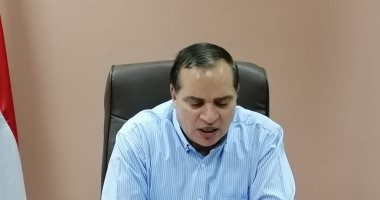 رئيس جامعة سوهاج يناقش مجلس الاتحاد الطلابي "أون لاين" آليات امتحانات نهاية العام