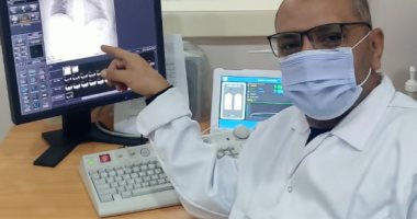 الجيش الأبيض.. "محسن" أخصائى تصوير إشعاعى بالإسكندرية فى مواجهة كورونا