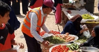 فض تجمعات الأسواق وإشغالات الطريق فى 3 أحياء بالإسكندرية