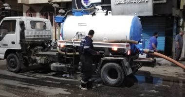 رئيس مدينة الأقصر يكلف بإصلاح كسر مفاجئ بماسورة مياه ومتابعة أعمال النظافة